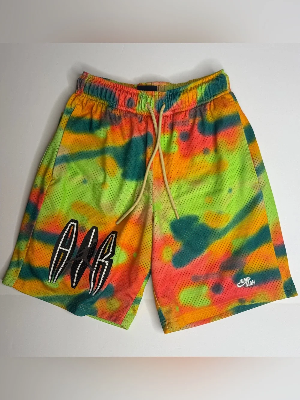 Nike Jordan Flight MVP Men’s Shorts Small Multi Spray Print DQ8024-252 EUC
